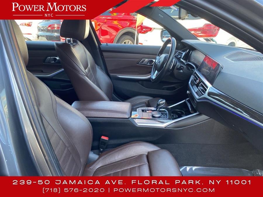 2019 BMW 3-Series 330i xDrive photo