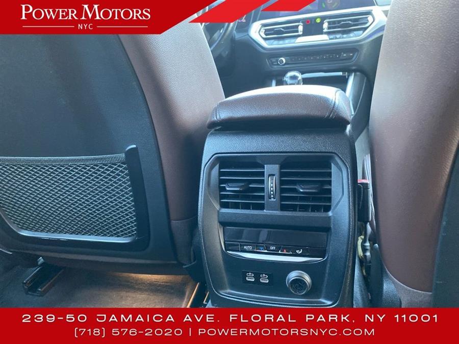 2019 BMW 3-Series 330i xDrive photo
