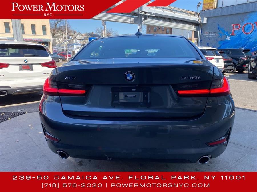 2019 BMW 3-Series 330i xDrive photo
