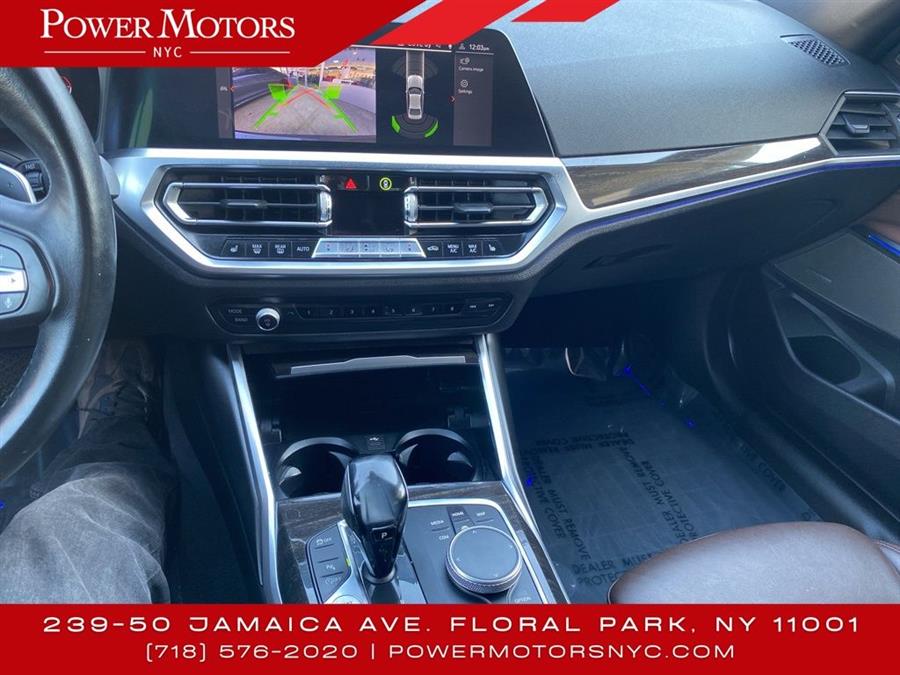 2019 BMW 3-Series 330i xDrive photo