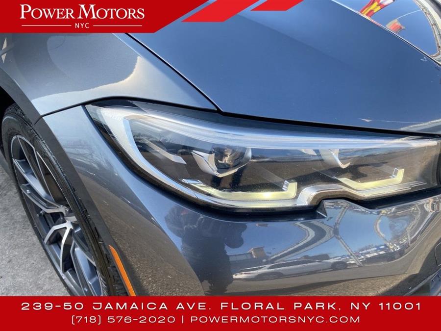 2019 BMW 3-Series 330i xDrive photo