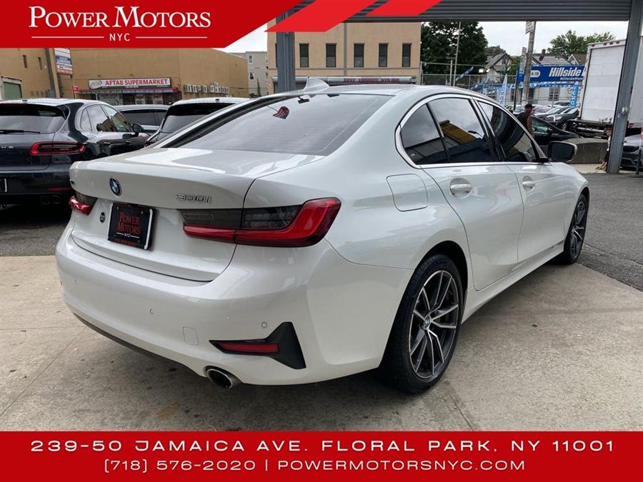 2020 BMW 3-Series 330i xDrive photo