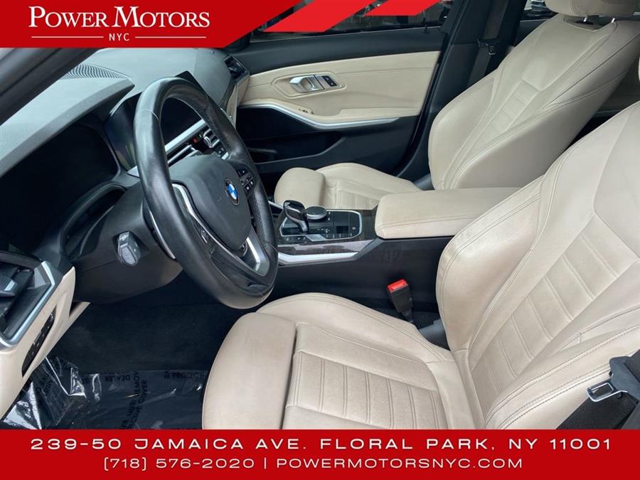 2020 BMW 3-Series 330i xDrive photo