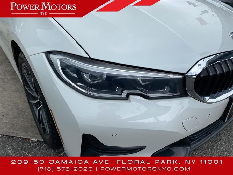 2020 BMW 3-Series 330i xDrive photo