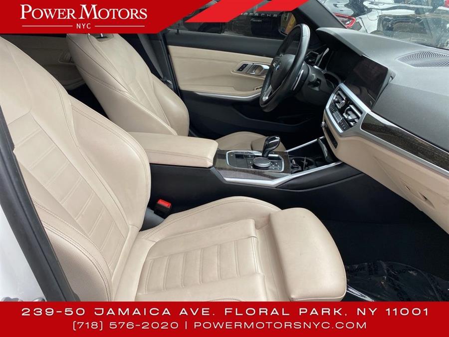 2020 BMW 3-Series 330i xDrive photo