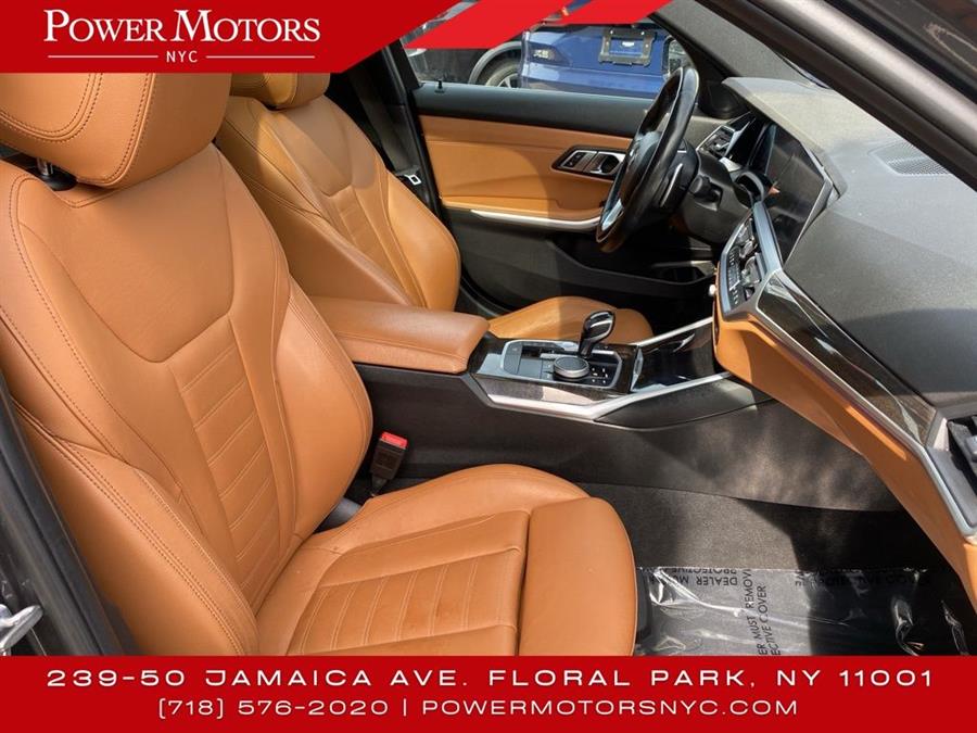 2020 BMW 3-Series 330i xDrive photo