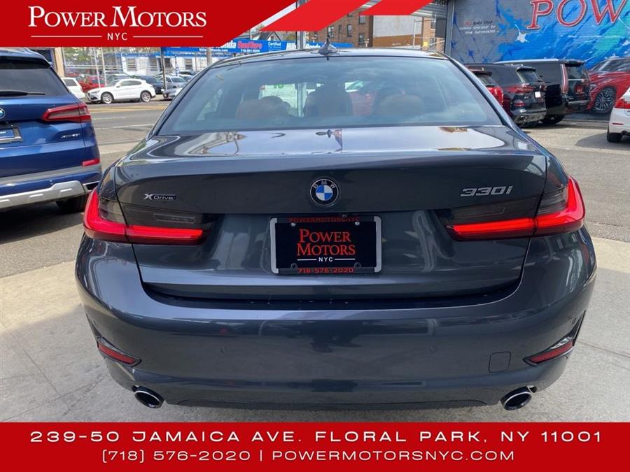 2020 BMW 3-Series 330i xDrive photo