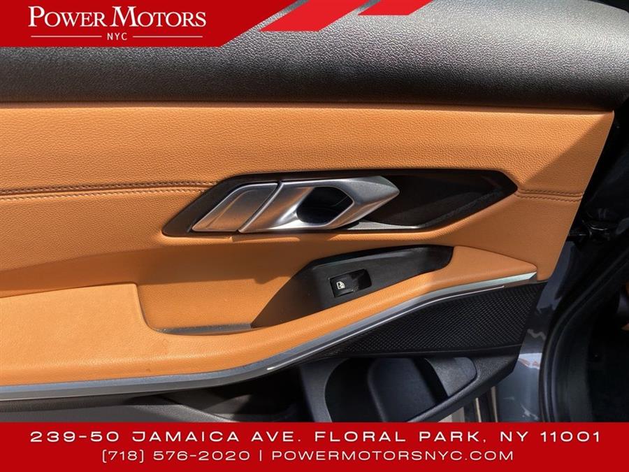 2020 BMW 3-Series 330i xDrive photo