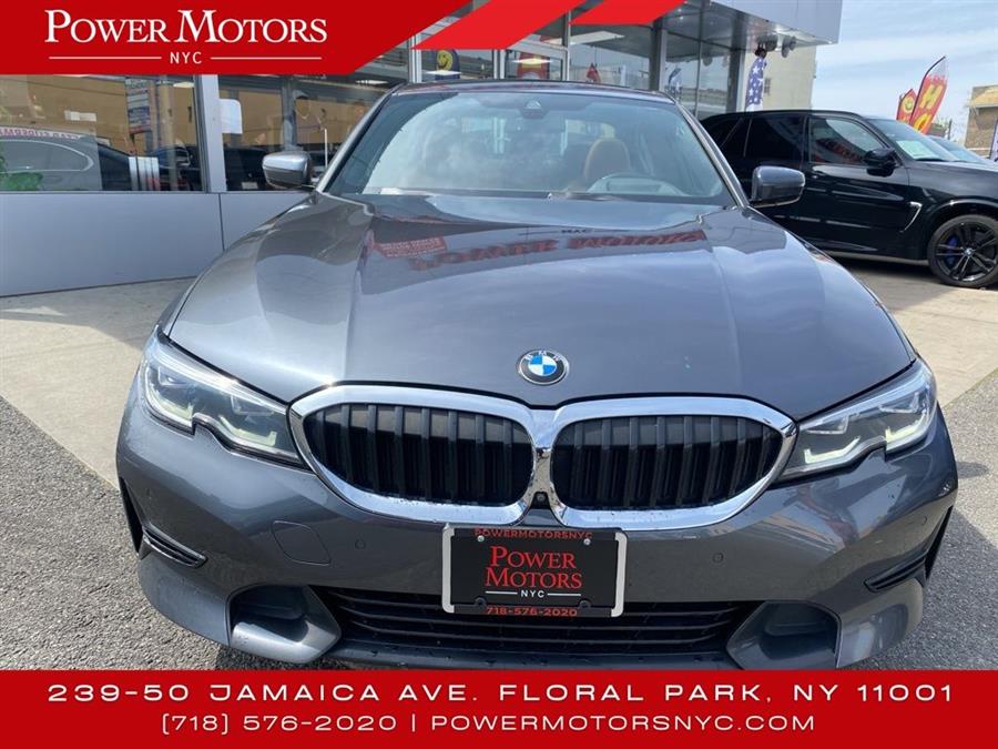 2020 BMW 3-Series 330i xDrive photo