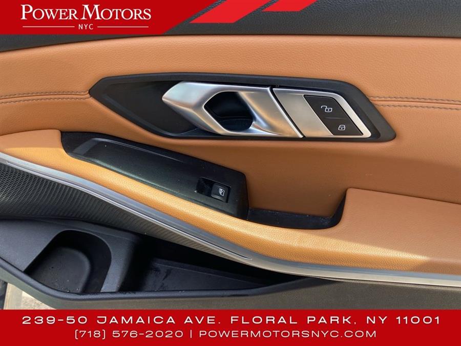 2020 BMW 3-Series 330i xDrive photo