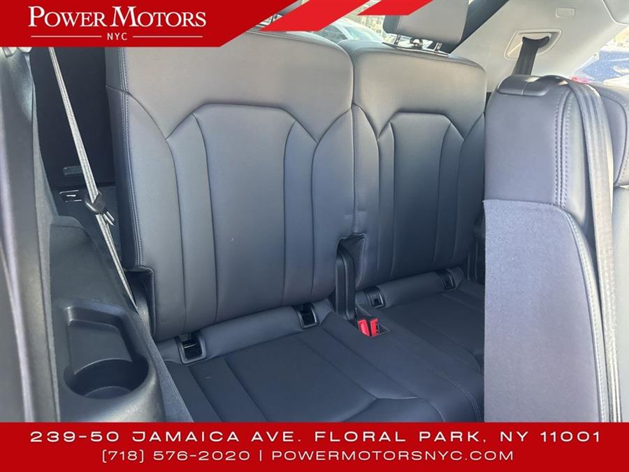 2020 Audi Q7 55 Premium Plus photo