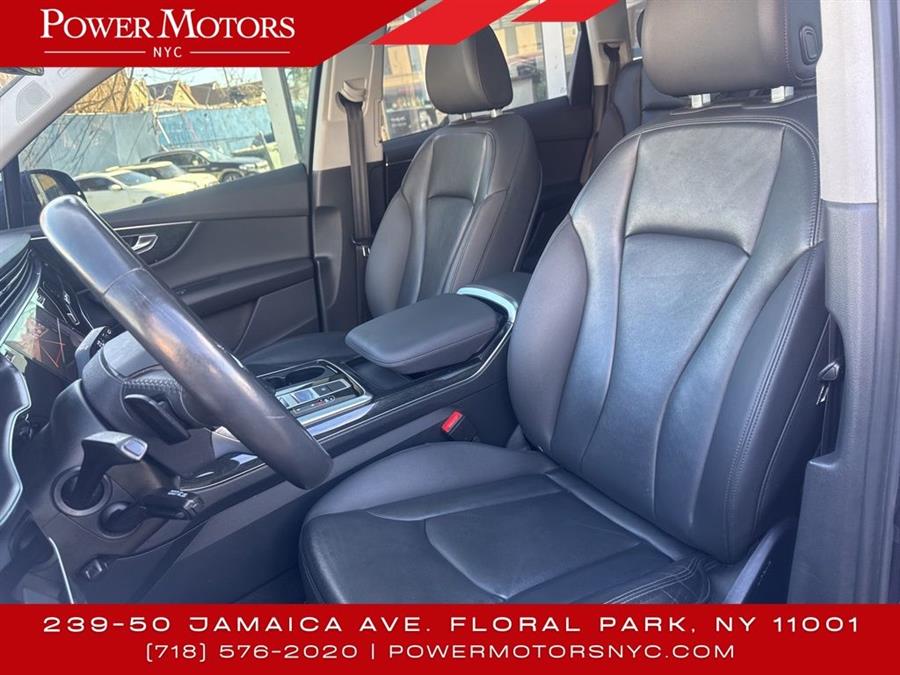 2020 Audi Q7 55 Premium Plus photo