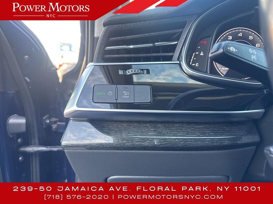 2020 Audi Q7 55 Premium Plus photo