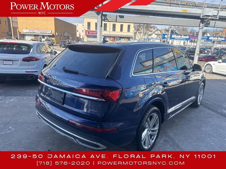 2020 Audi Q7 55 Premium Plus photo