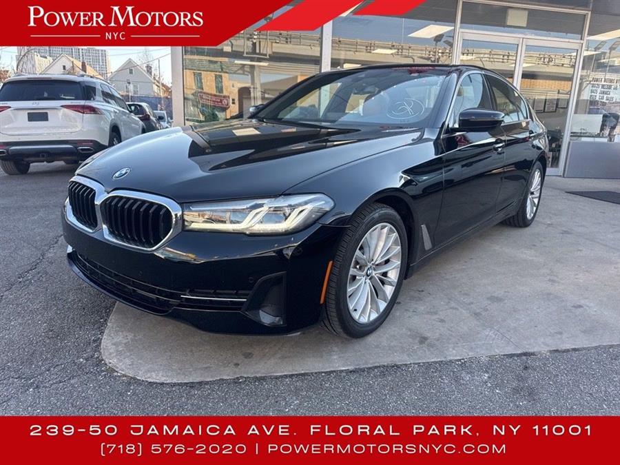 2022 BMW 5-Series 530i xDrive photo