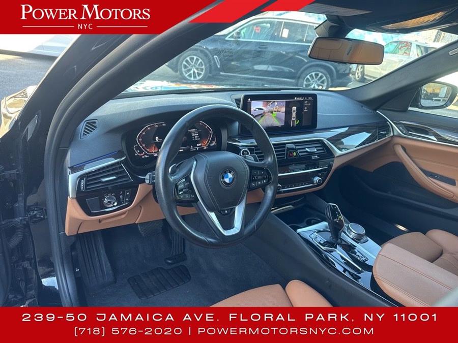 2022 BMW 5-Series 530i xDrive photo