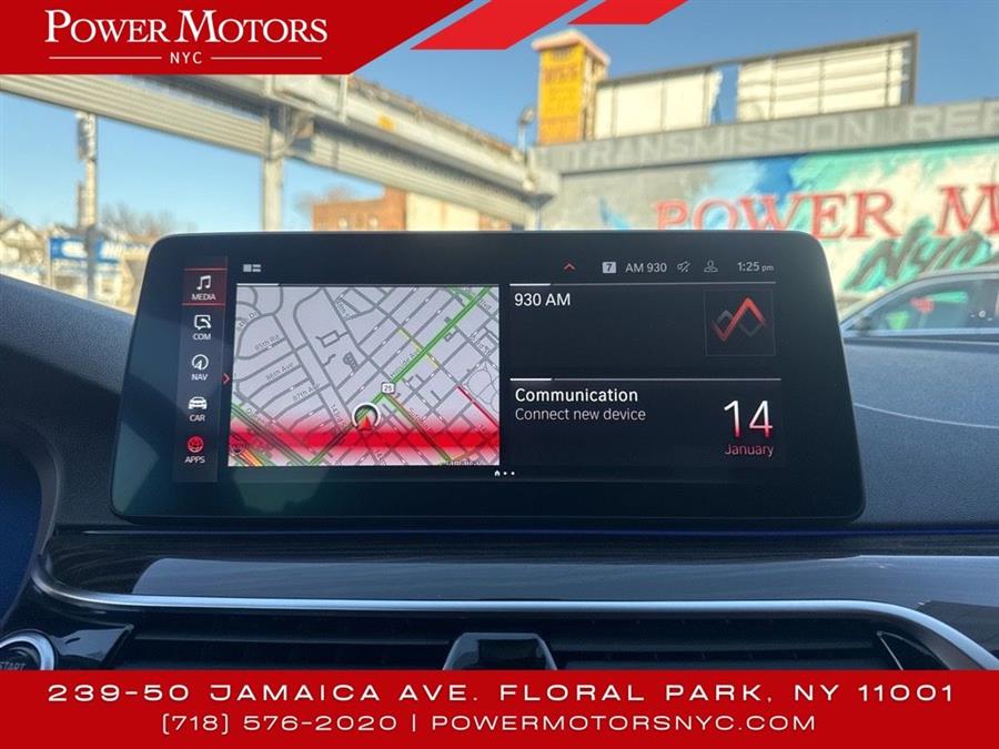 2022 BMW 5-Series 530i xDrive photo