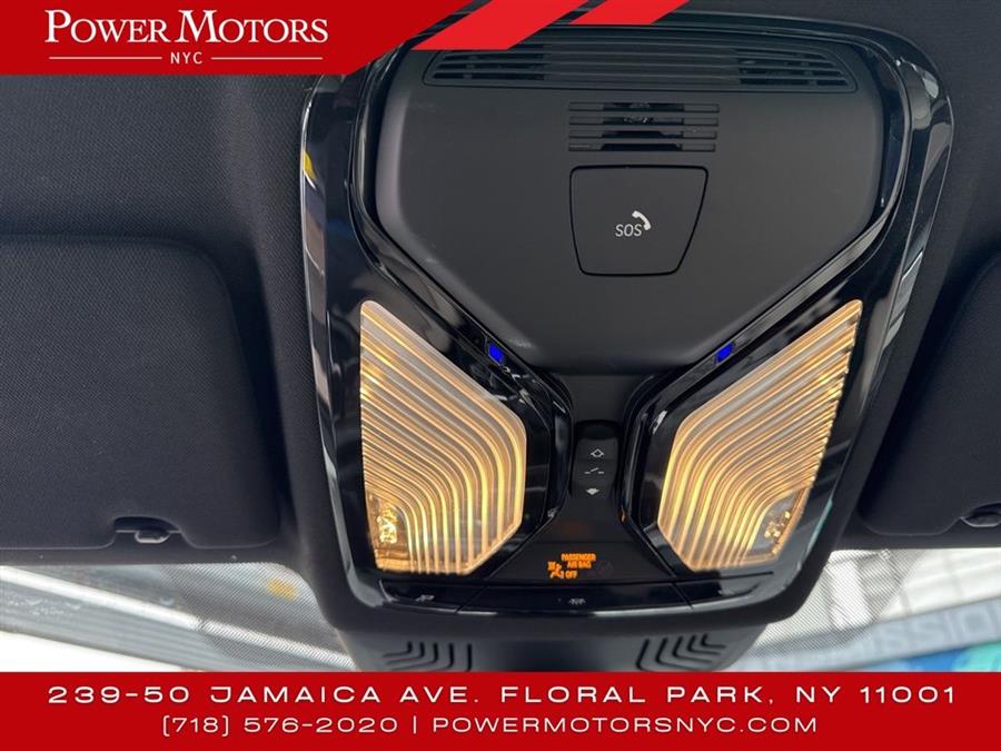 2021 BMW 5-Series 530i photo