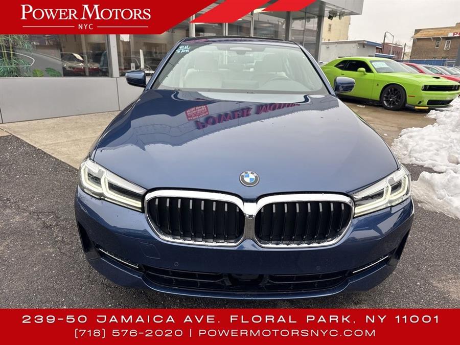 2021 BMW 5-Series 530i photo
