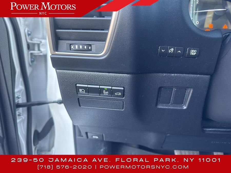 2020 Lexus NX 300 Base photo