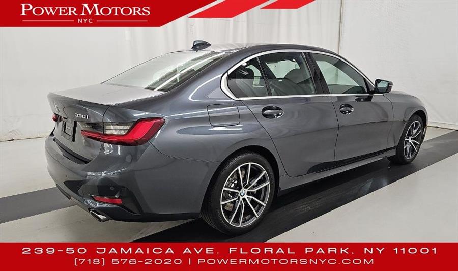 2020 BMW 3-Series 330i xDrive photo