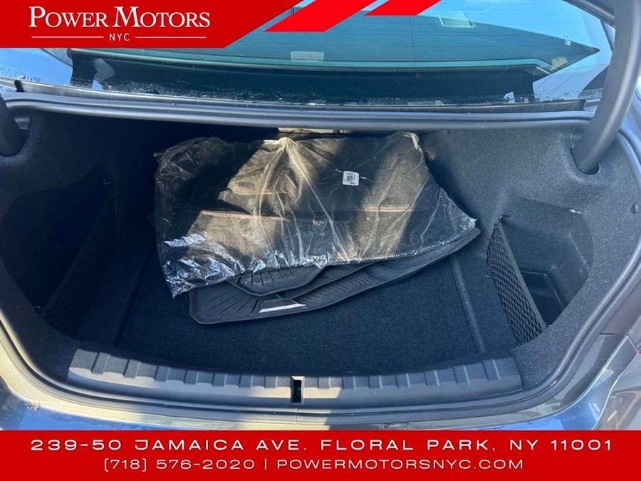 2020 BMW 3-Series 330i xDrive photo