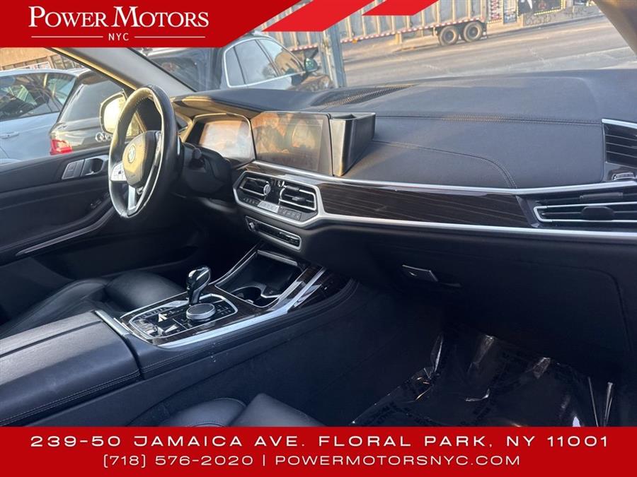 2021 BMW X7 xDrive40i photo