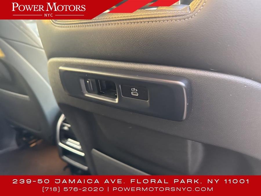 2021 BMW X7 xDrive40i photo