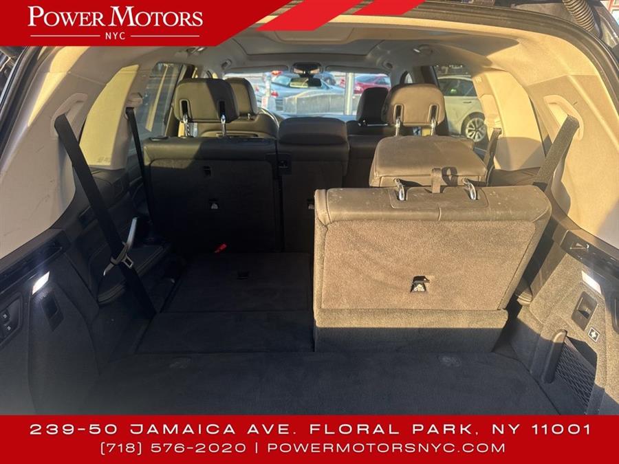 2021 BMW X7 xDrive40i photo