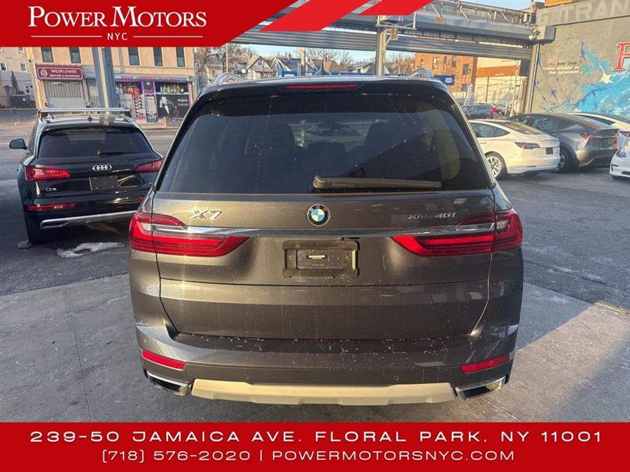 2021 BMW X7 xDrive40i photo