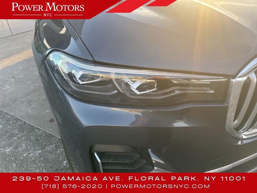 2021 BMW X7 xDrive40i photo