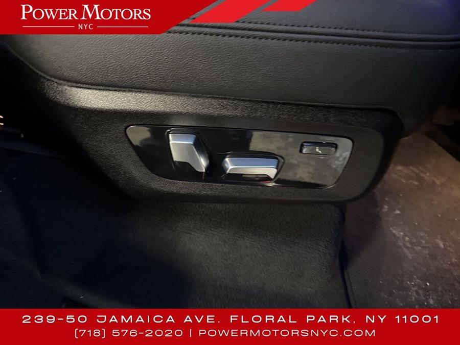 2020 BMW X7 xDrive40i photo