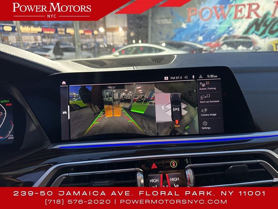 2020 BMW X7 xDrive40i photo
