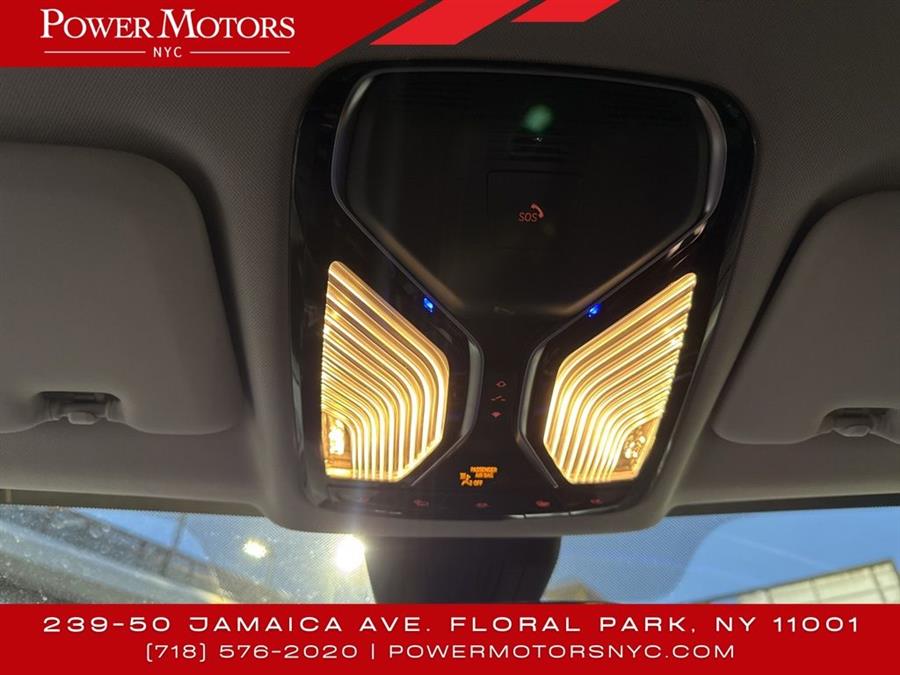 2020 BMW X7 xDrive40i photo