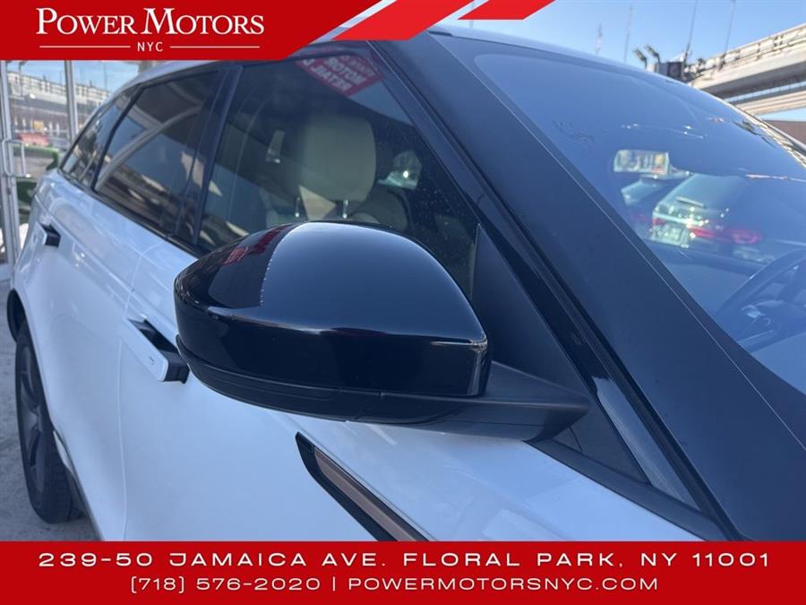 2020 Land Rover Range Rover Velar P250 R-Dynamic S photo