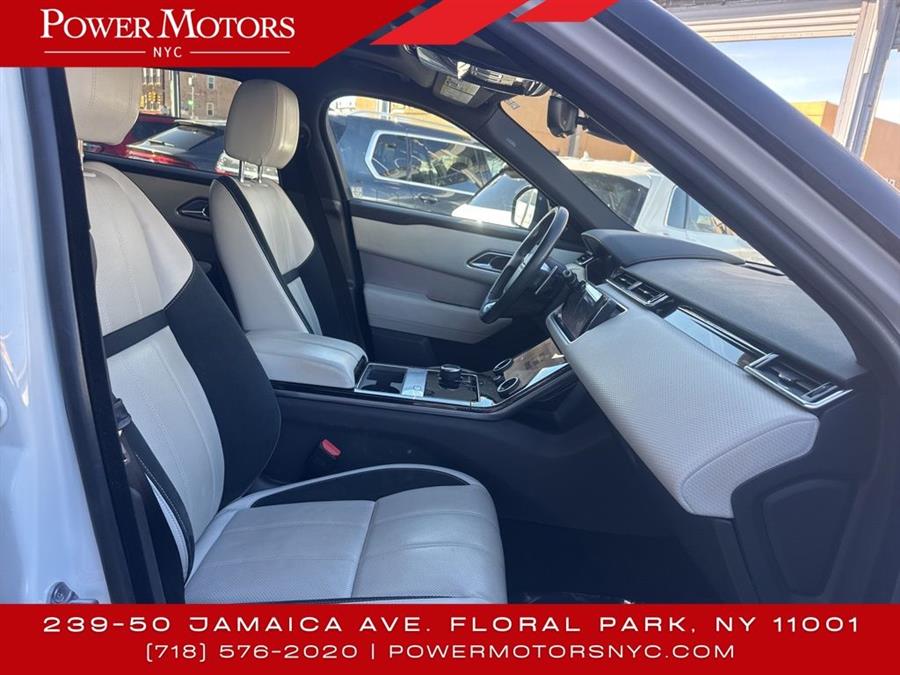 2020 Land Rover Range Rover Velar P250 R-Dynamic S photo