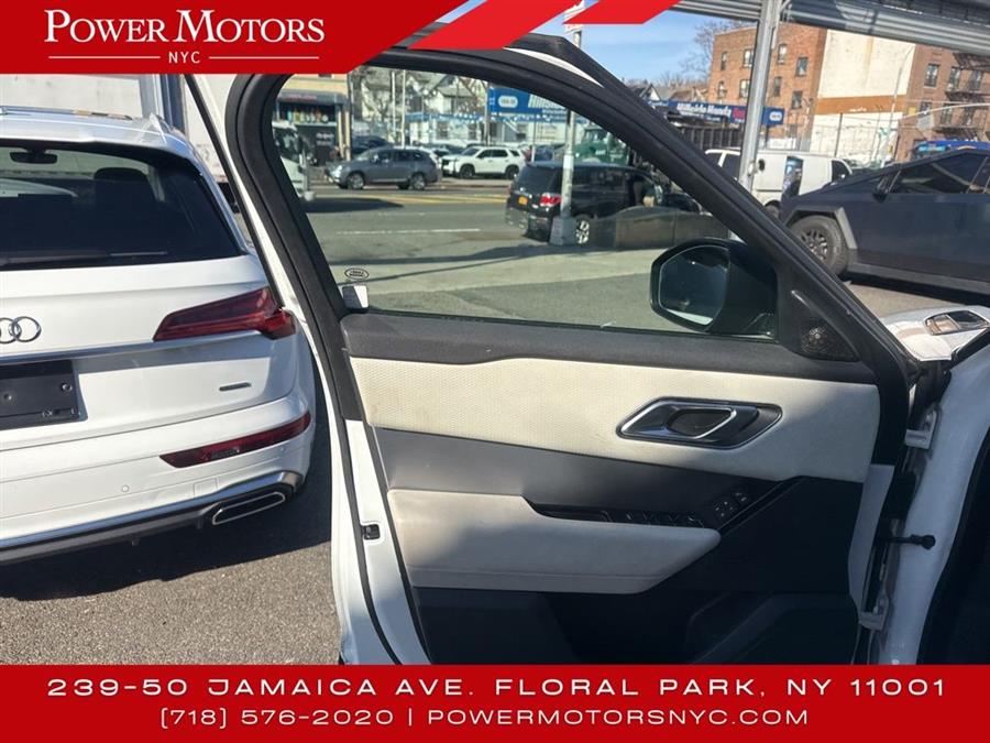 2020 Land Rover Range Rover Velar P250 R-Dynamic S photo