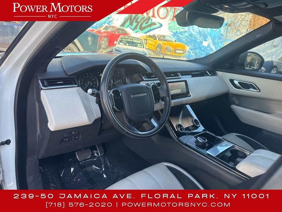 2020 Land Rover Range Rover Velar P250 R-Dynamic S photo