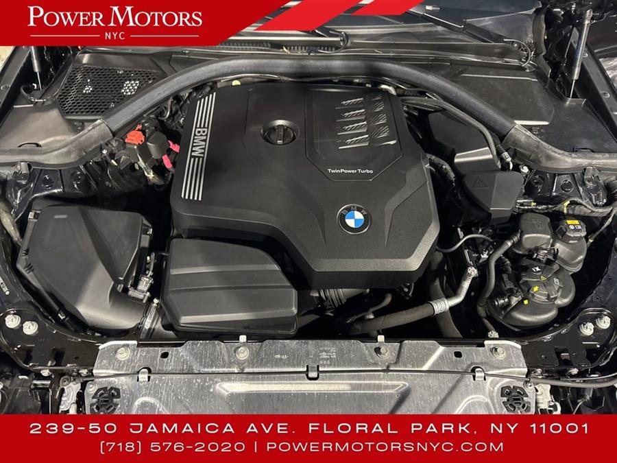 2022 BMW 3-Series 330i xDrive photo