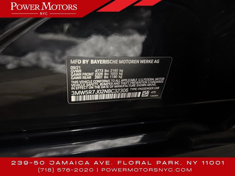 2022 BMW 3-Series 330i xDrive photo