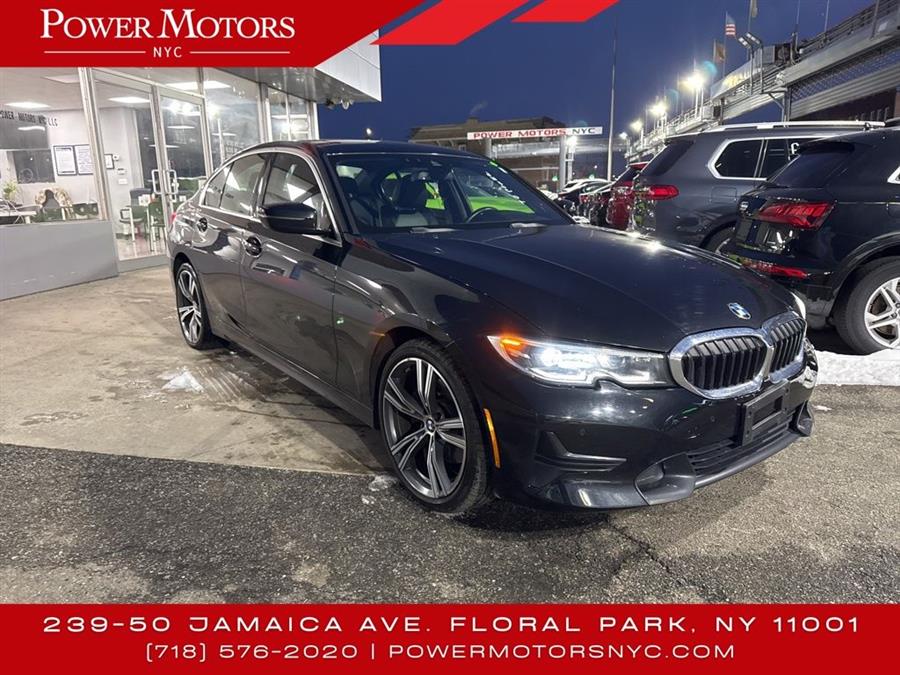 2022 BMW 3-Series 330i xDrive photo
