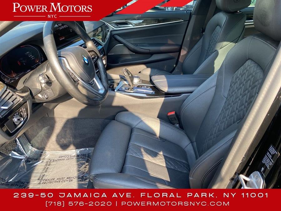 2021 BMW 5-Series 530i xDrive photo