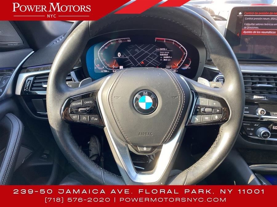 2021 BMW 5-Series 530i xDrive photo