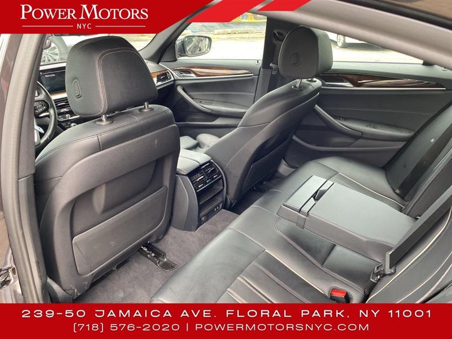 2020 BMW 5-Series 540i xDrive photo