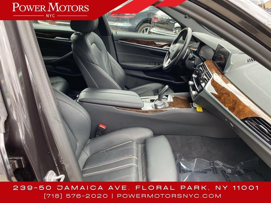 2020 BMW 5-Series 540i xDrive photo