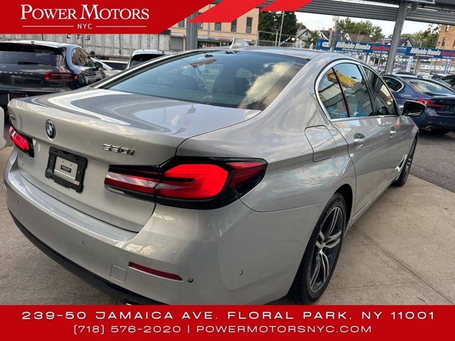 2021 BMW 5-Series 530i xDrive photo