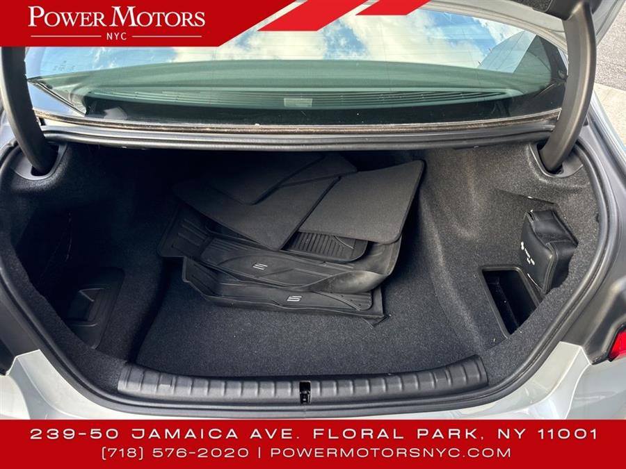 2021 BMW 5-Series 530i xDrive photo