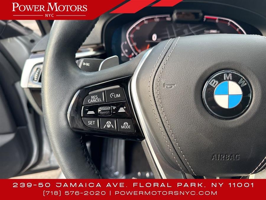 2021 BMW 5-Series 530i xDrive photo