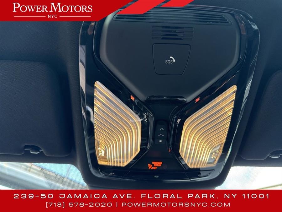 2021 BMW 5-Series 530i xDrive photo