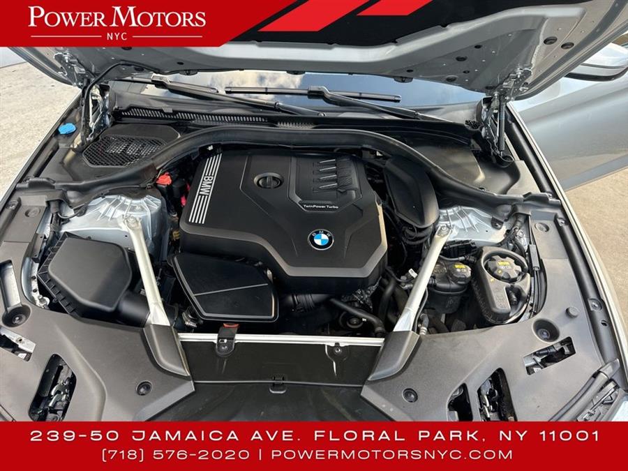 2021 BMW 5-Series 530i xDrive photo